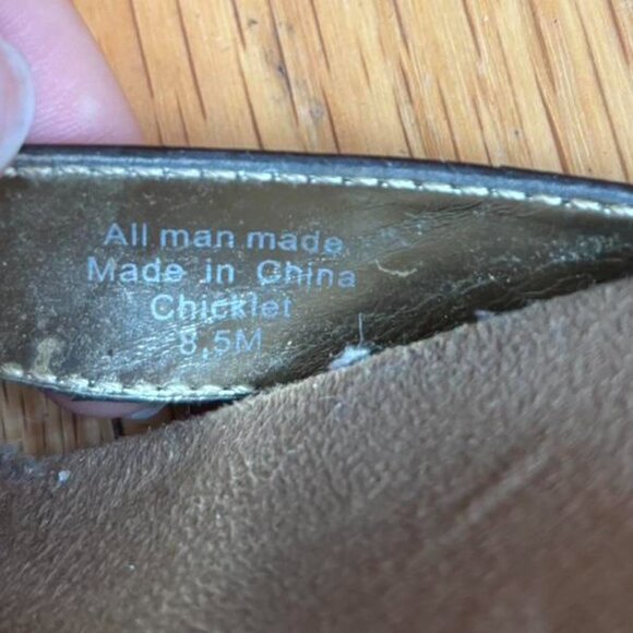 Vintage Y2K Brown Wedged Sandals with gold rhinestone accents - Picture 7 of 8